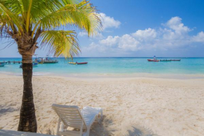 Hotels in Coxen Hole